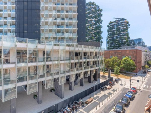 appartamento in vendita a Milano in zona Isola