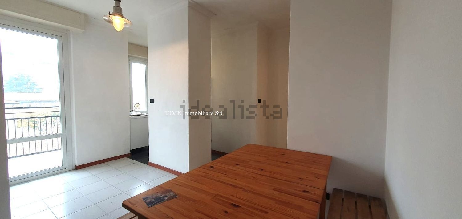 appartamento in vendita a Milano in zona Corvetto