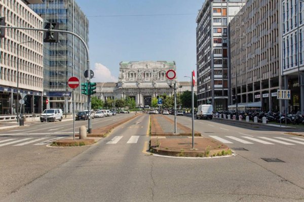 appartamento in vendita a Milano in zona Stazione Centrale