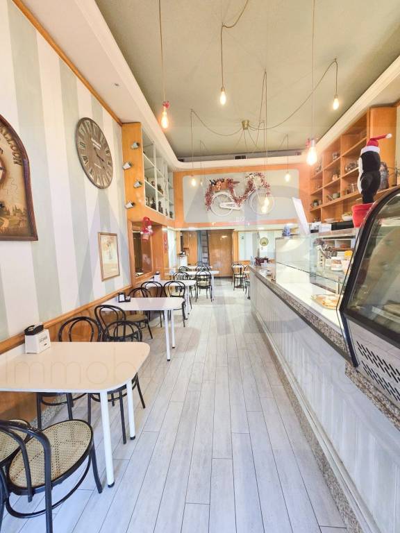 negozio in vendita a Milano