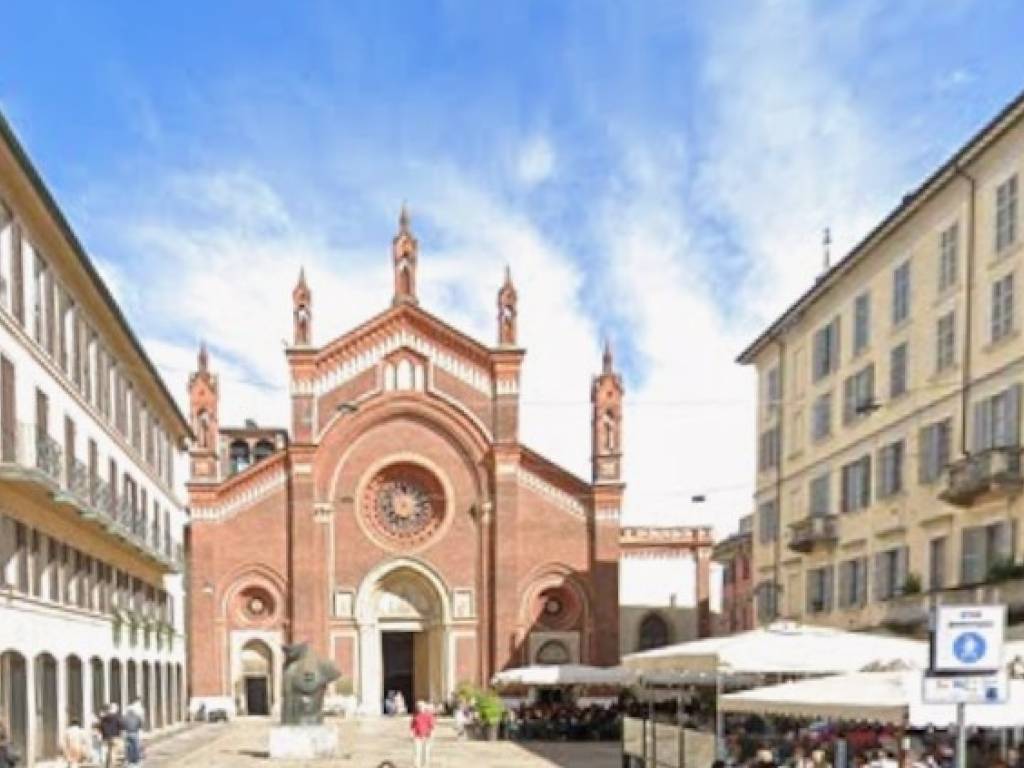 appartamento in vendita a Milano in zona Brera