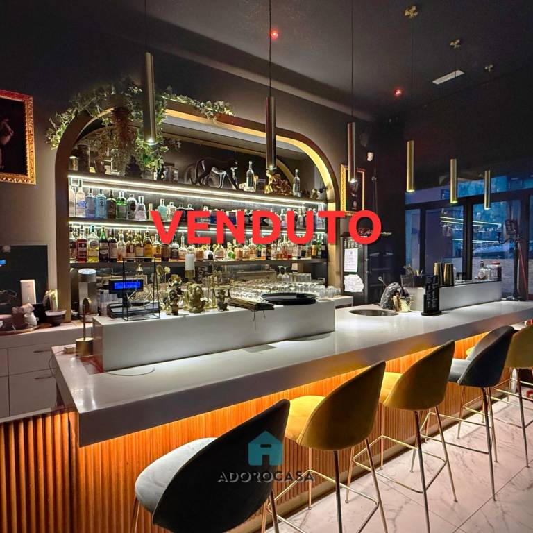 negozio in vendita a Milano in zona Porta Nuova