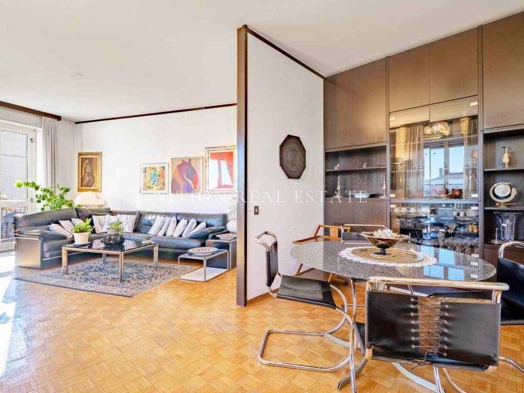 appartamento in vendita a Milano in zona Solari