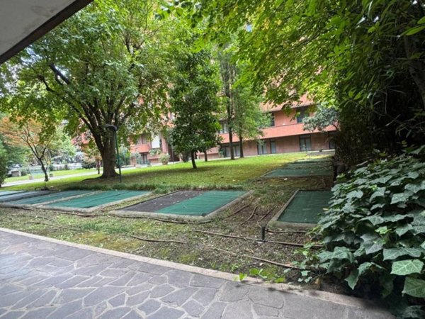 appartamento in vendita a Milano in zona Solari