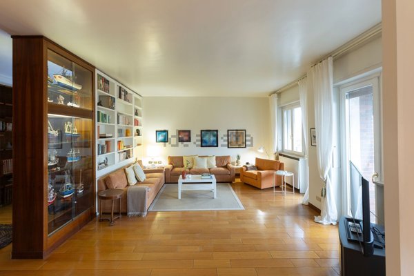 appartamento in vendita a Milano in zona Solari