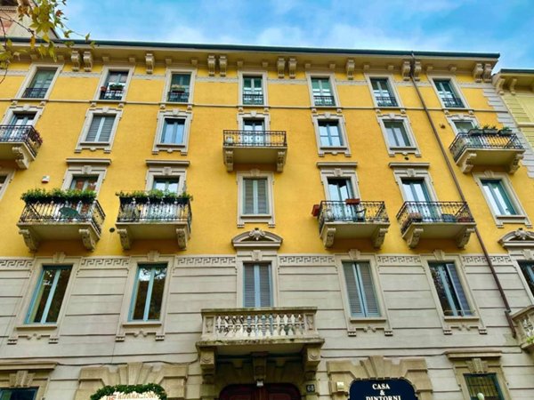 appartamento in vendita a Milano in zona Cinque Giornate