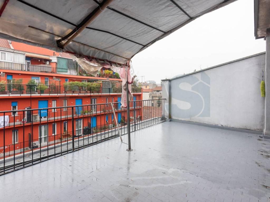 appartamento in vendita a Milano in zona Corvetto