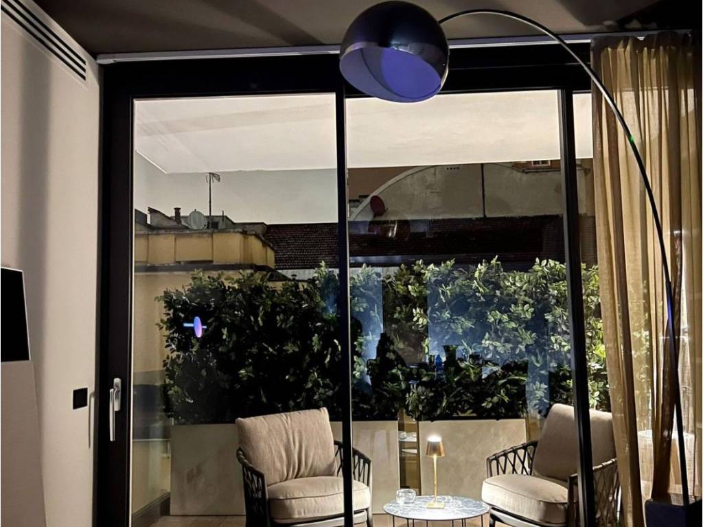 appartamento in vendita a Milano in zona Centro Direzionale