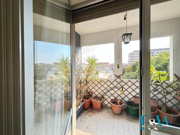 appartamento in vendita a Milano in zona Isola