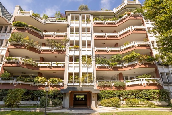 appartamento in vendita a Milano in zona San Siro