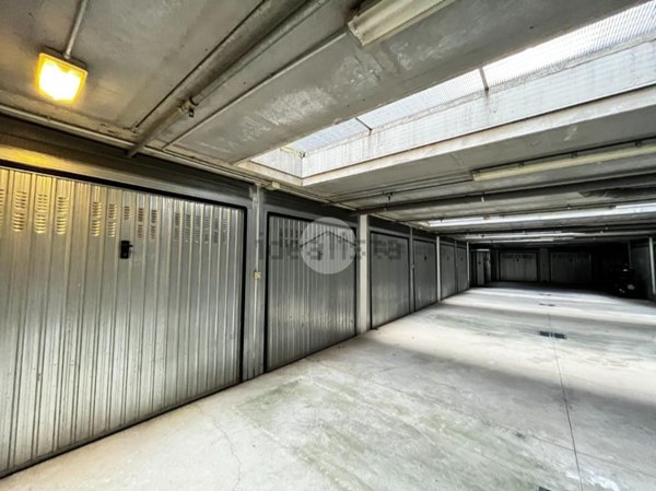 appartamento in vendita a Milano in zona Stadera