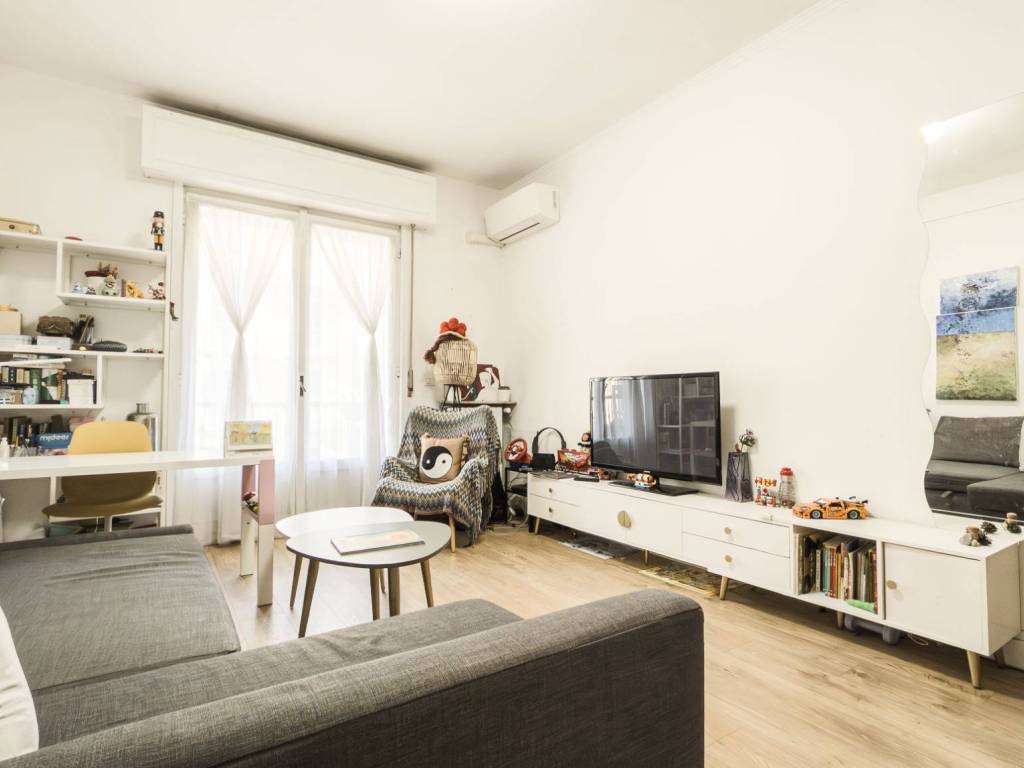 appartamento in vendita a Milano in zona Città Studi