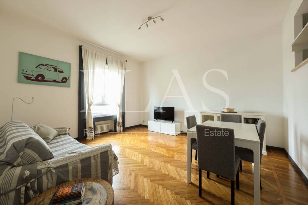 appartamento in vendita a Milano in zona Stazione Centrale