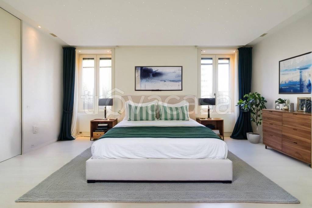 appartamento in vendita a Milano in zona Isola