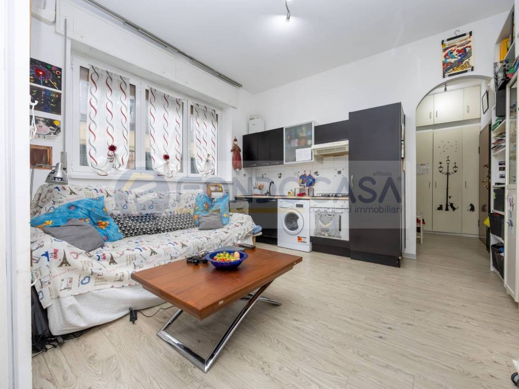 appartamento in vendita a Milano in zona Lambrate