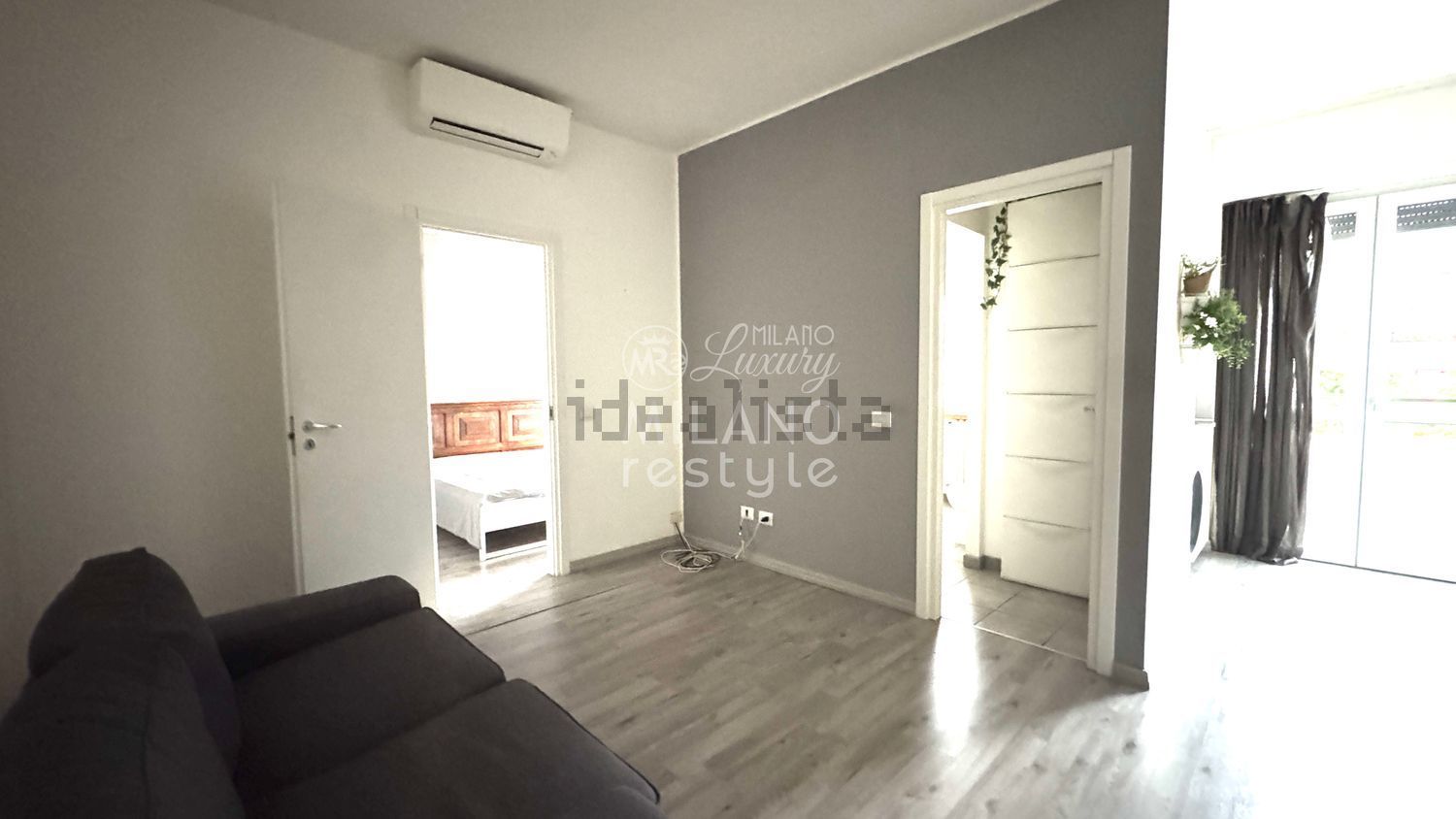 appartamento in vendita a Milano in zona Sempione