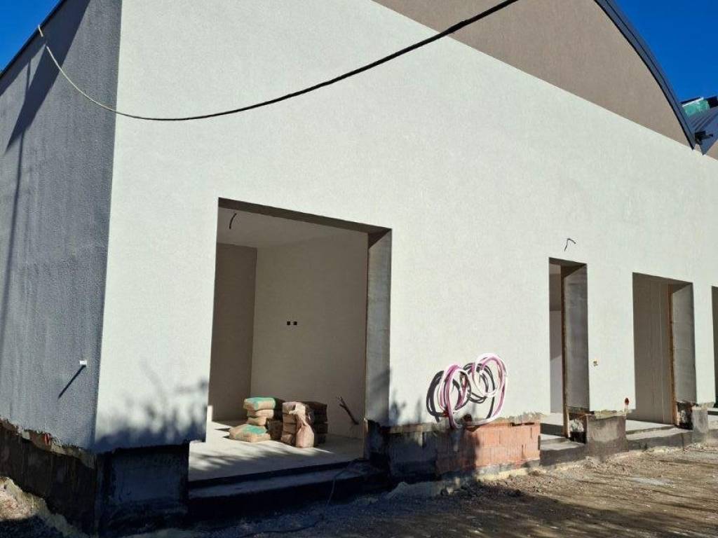 appartamento in vendita a Milano in zona Vigentino