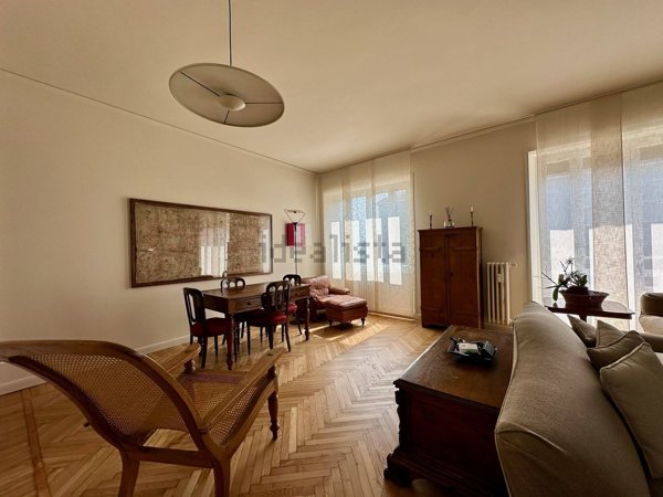 appartamento in vendita a Milano in zona Bocconi