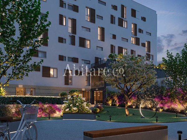 appartamento in vendita a Milano in zona Lambrate