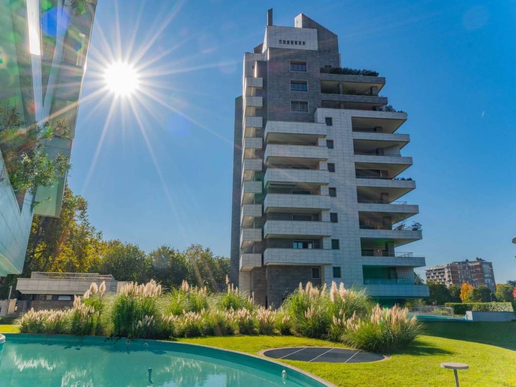 appartamento in vendita a Milano in zona Il Portello