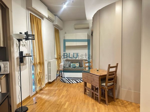 appartamento in vendita a Milano in zona Stadera