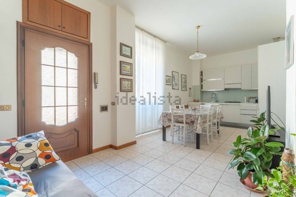 appartamento in vendita a Milano in zona Bocconi