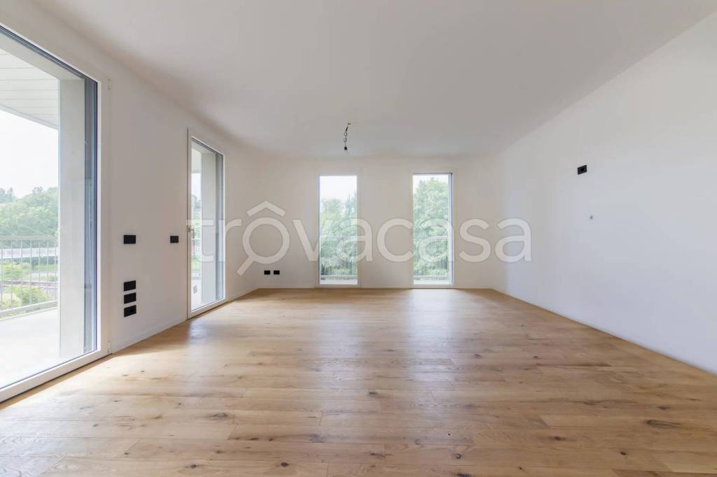 appartamento in vendita a Milano in zona Il Portello