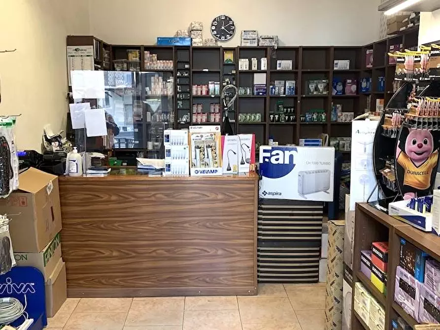 negozio in vendita a Milano in zona Porta Vittoria