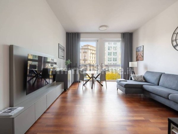 appartamento in vendita a Milano in zona Porta Nuova