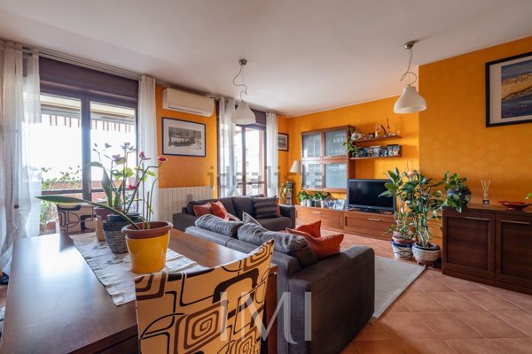appartamento in vendita a Milano in zona Stadera