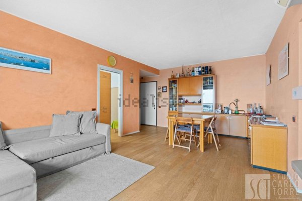 appartamento in vendita a Milano in zona Bovisa