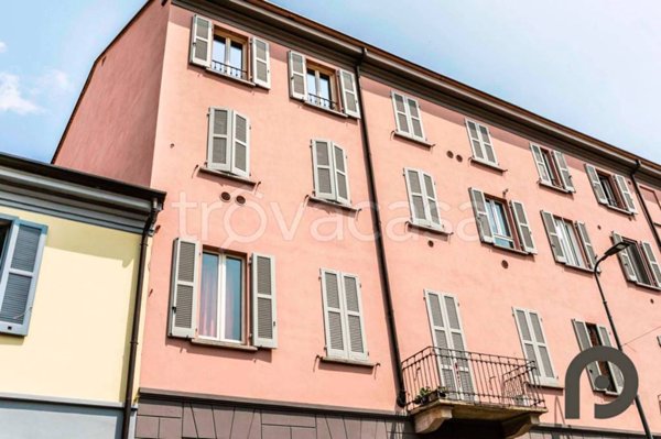 appartamento in vendita a Milano in zona San Cristoforo