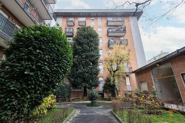 appartamento in vendita a Milano in zona Affori