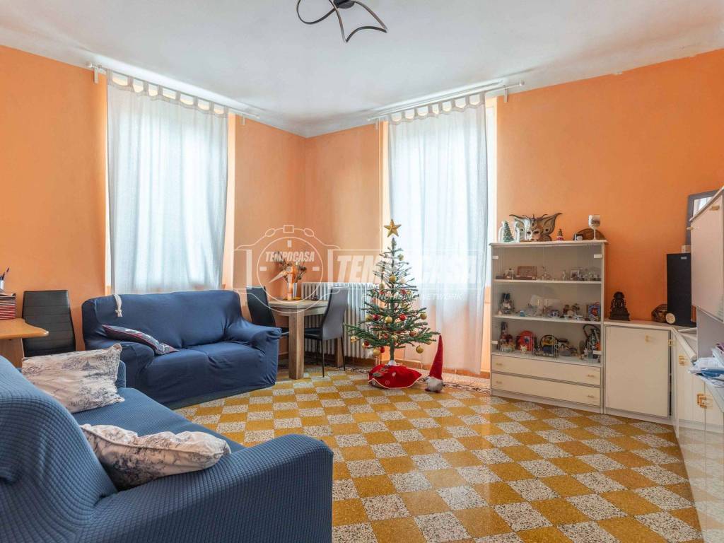 appartamento in vendita a Milano in zona Bocconi