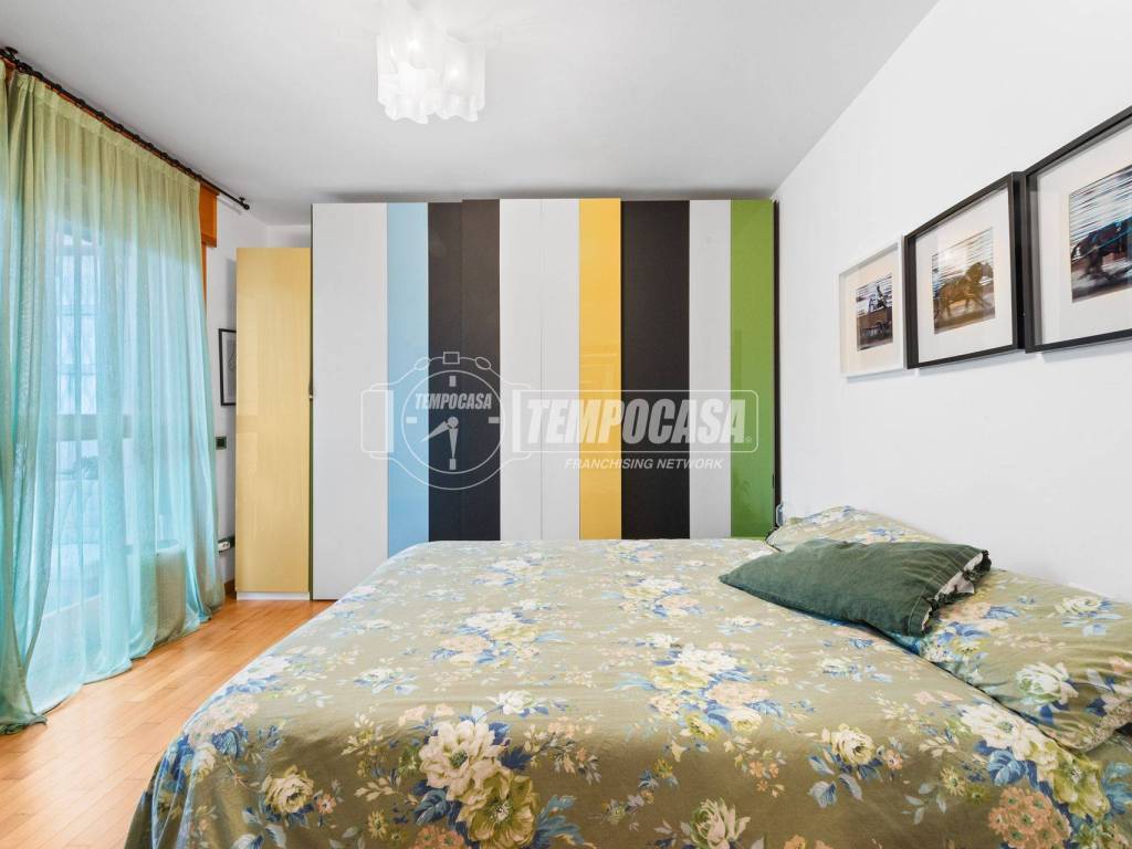 appartamento in vendita a Milano in zona Piazzale Lodi