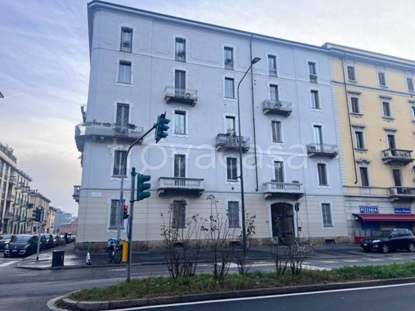 appartamento in vendita a Milano in zona Gorla