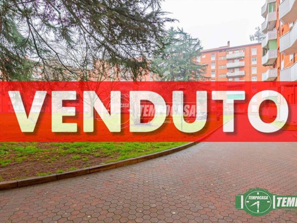 appartamento in vendita a Milano in zona Forlanini