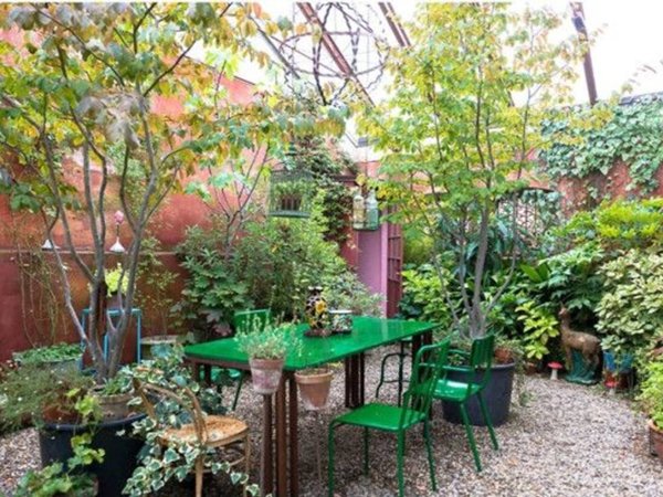 casa indipendente in vendita a Milano in zona Porta Genova