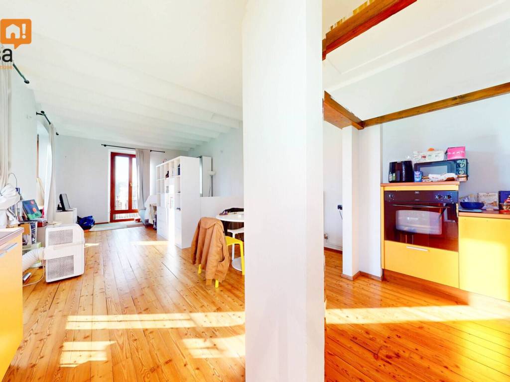 appartamento in vendita a Milano in zona Loreto