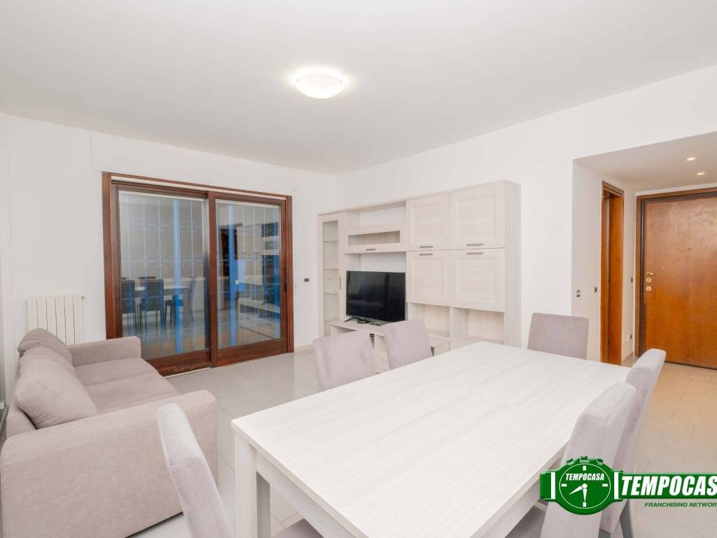 appartamento in vendita a Milano in zona Quarto Cagnino