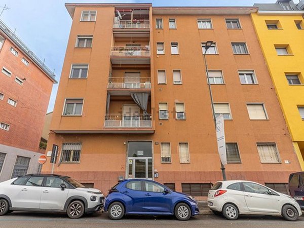 appartamento in vendita a Milano in zona Piazzale Lodi