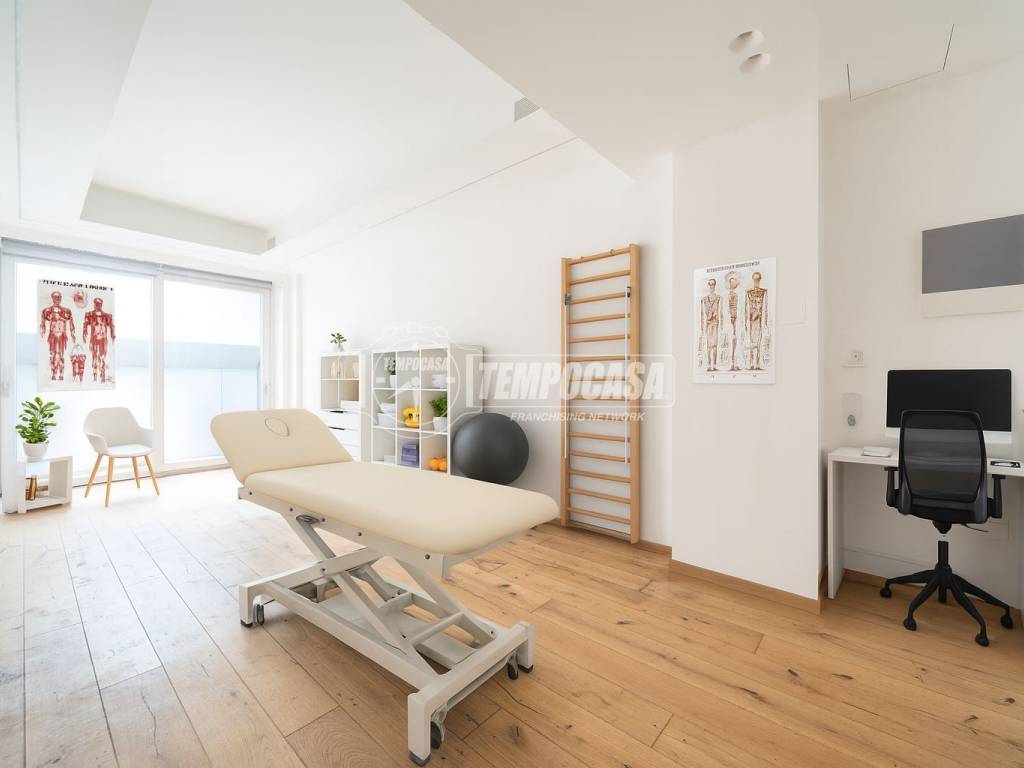 ufficio in vendita a Milano in zona Centro Direzionale