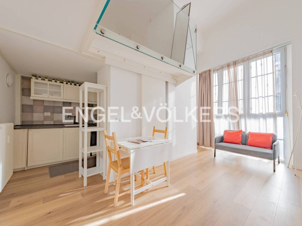 appartamento in vendita a Milano in zona Chiesa Rossa