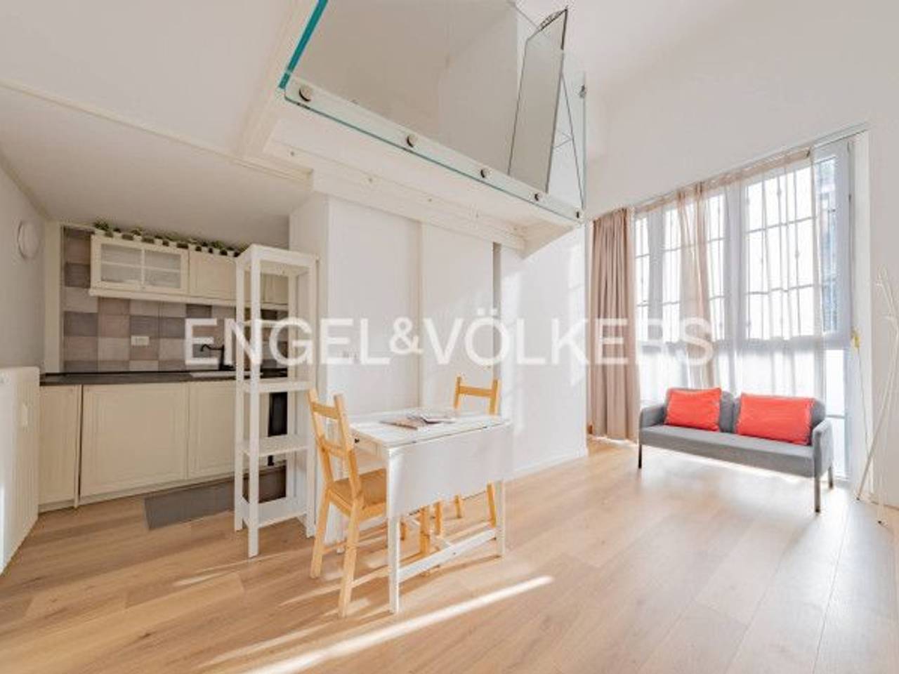 appartamento in vendita a Milano in zona Bocconi