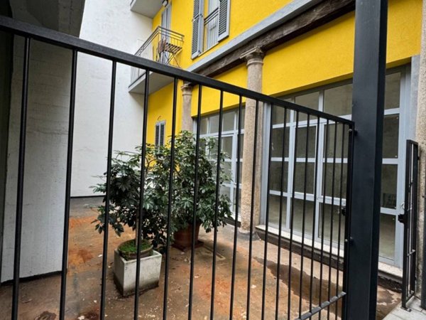 appartamento in vendita a Milano in zona Solari