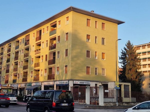 appartamento in vendita a Milano in zona Affori