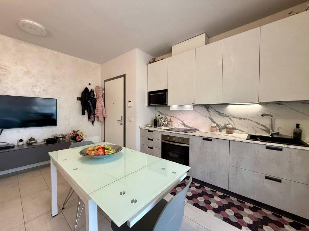 appartamento in vendita a Milano in zona Forlanini