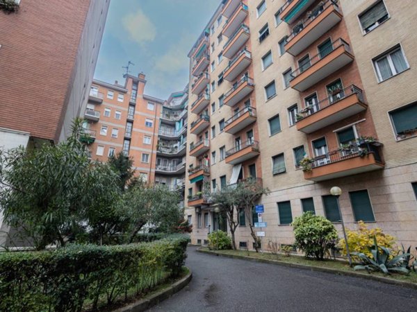appartamento in vendita a Milano in zona Crescenzago