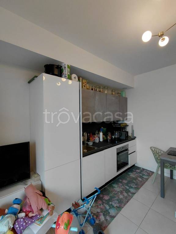 appartamento in vendita a Milano in zona Corvetto