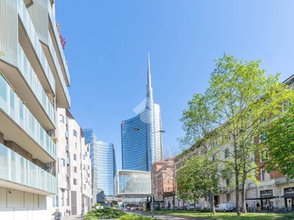 appartamento in vendita a Milano in zona Porta Nuova